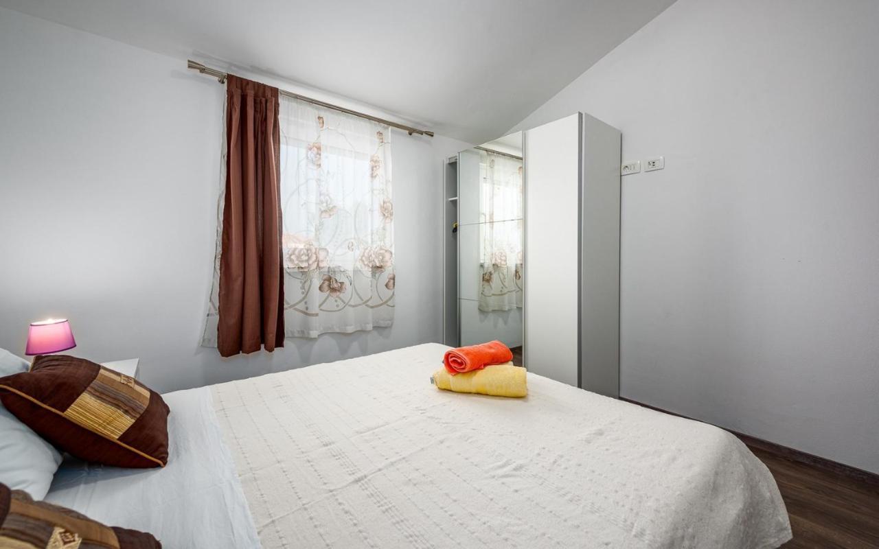 Apartment Kraljevic Umago Esterno foto