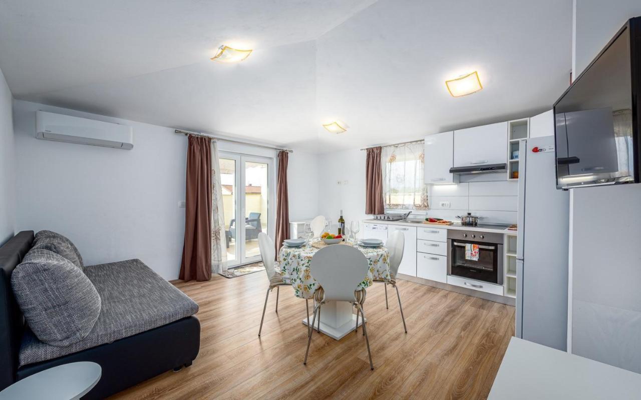 Apartment Kraljevic Umago Esterno foto
